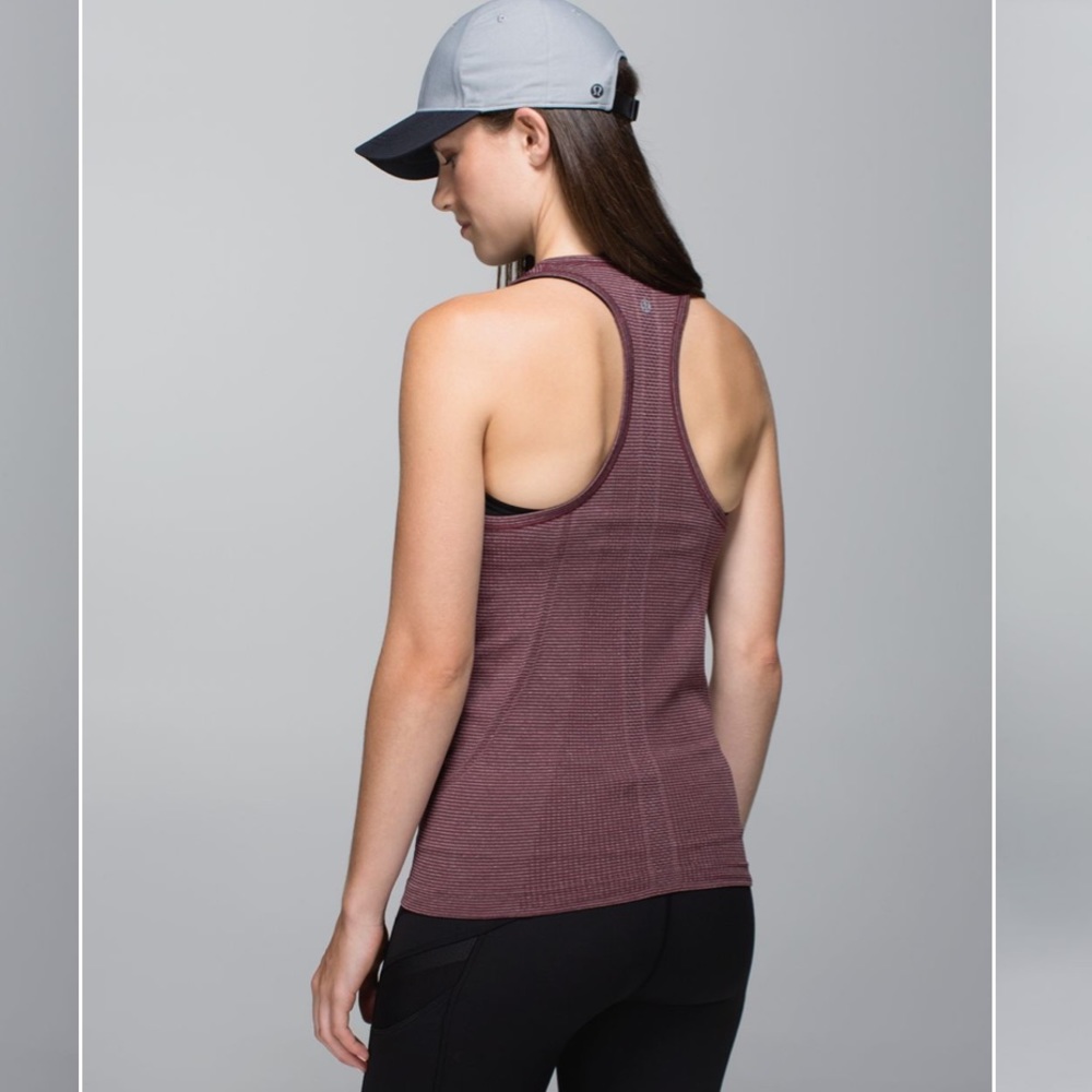 Lululemon - “Run Swiftly Tech Tank” - Picture 2 of 8